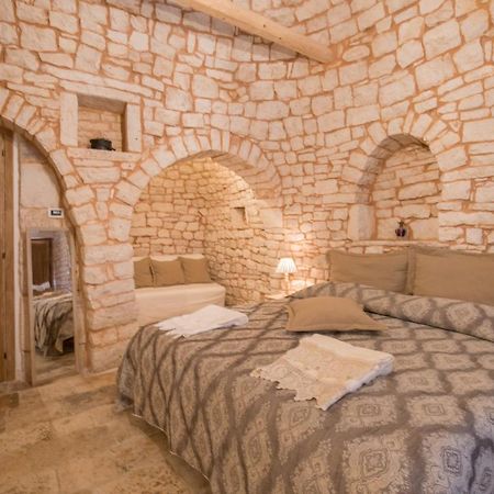 Trulli Antichi Mestieri - Widespread Trulli In The Historic Center Bed & Breakfast Alberobello Exterior photo