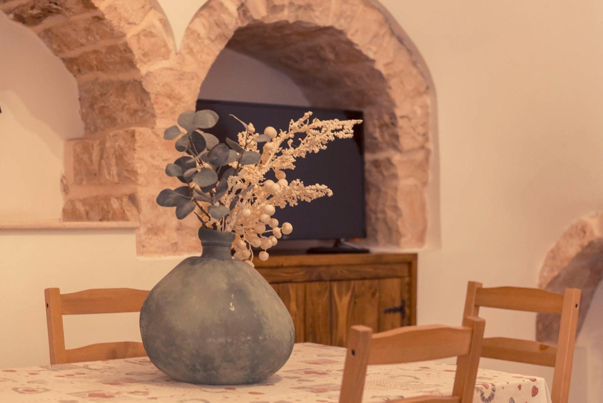 Trulli Antichi Mestieri - Widespread Trulli In The Historic Center Bed & Breakfast Alberobello Exterior photo